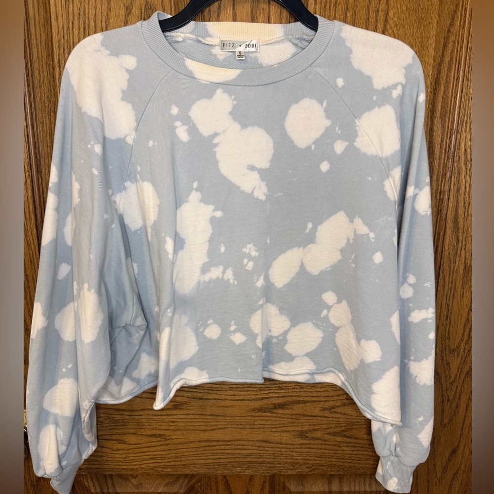 Cropped sweatshirt